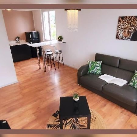 Apartamento Logement 6 Pers. Tout Equipe Montluçon Exterior foto